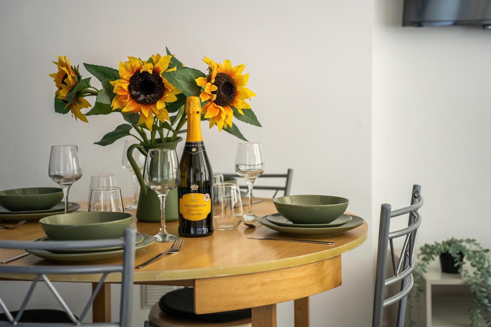 Апартаменты Gorgeous 2bed In Fulham, Лондон