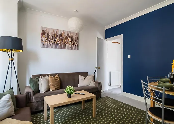 Gorgeous 2Bed Apartment In Fulham, London